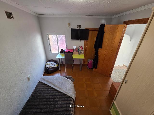 Imagen 20 Inmueble 299656 - Casa Adosada en venta en Oliva / En pleno casco antiguo de Oliva.