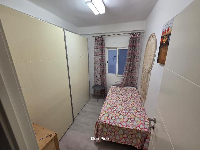 Imagen 9 Inmueble 299836 - Apartamento en venta en Oliva / En pleno paseo de Oliva, cerca de Mercadona