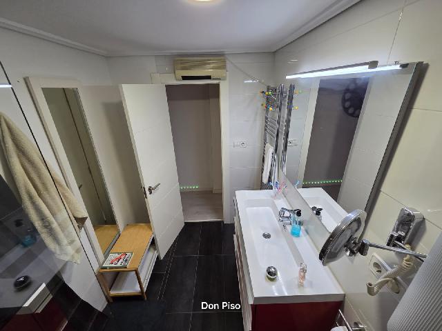 Imagen 12 Inmueble 299836 - Apartamento en venta en Oliva / En pleno paseo de Oliva, cerca de Mercadona