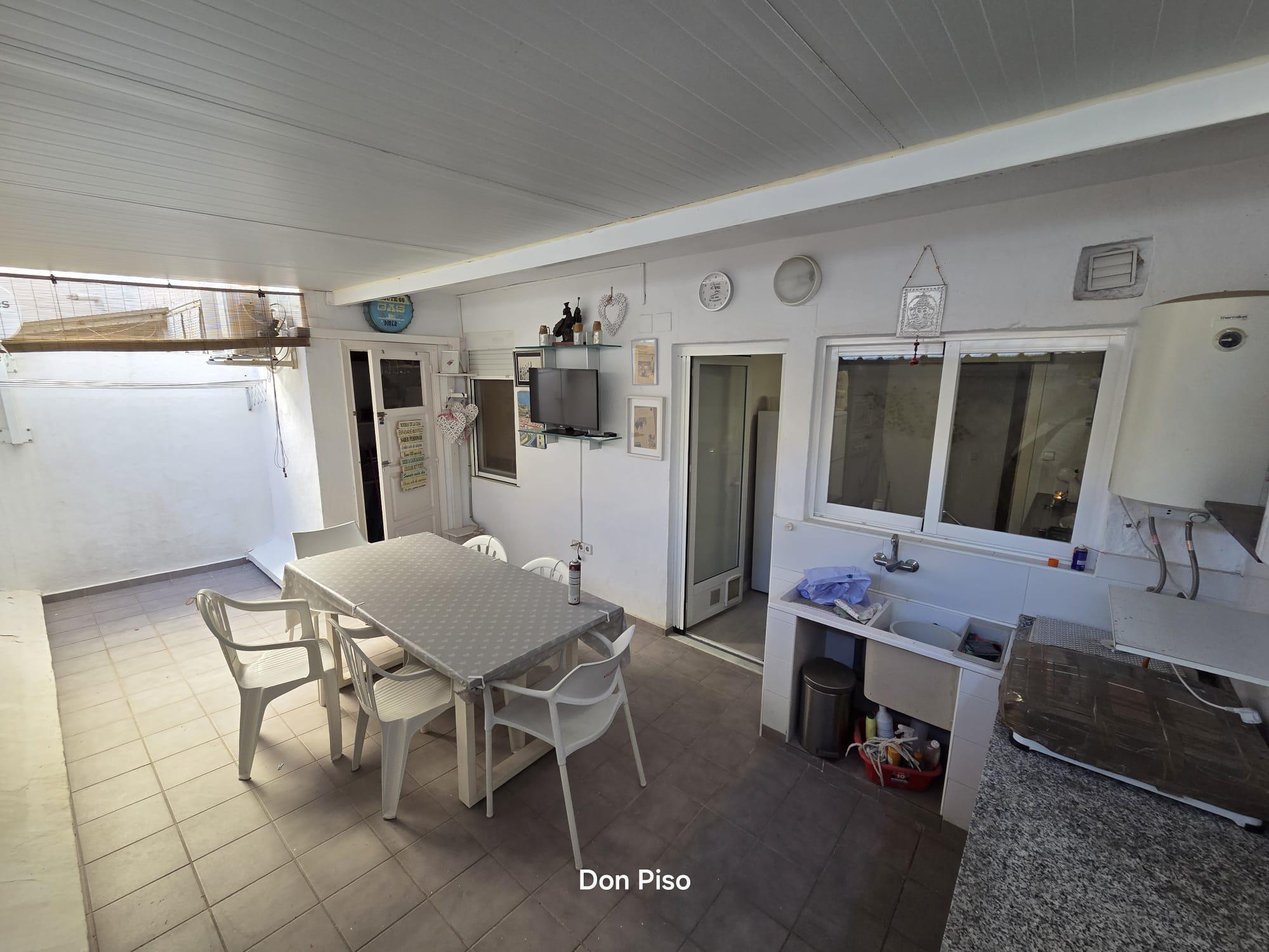 Imagen 15 Apartamento en venta en Oliva / En pleno paseo de Oliva, cerca de Mercadona