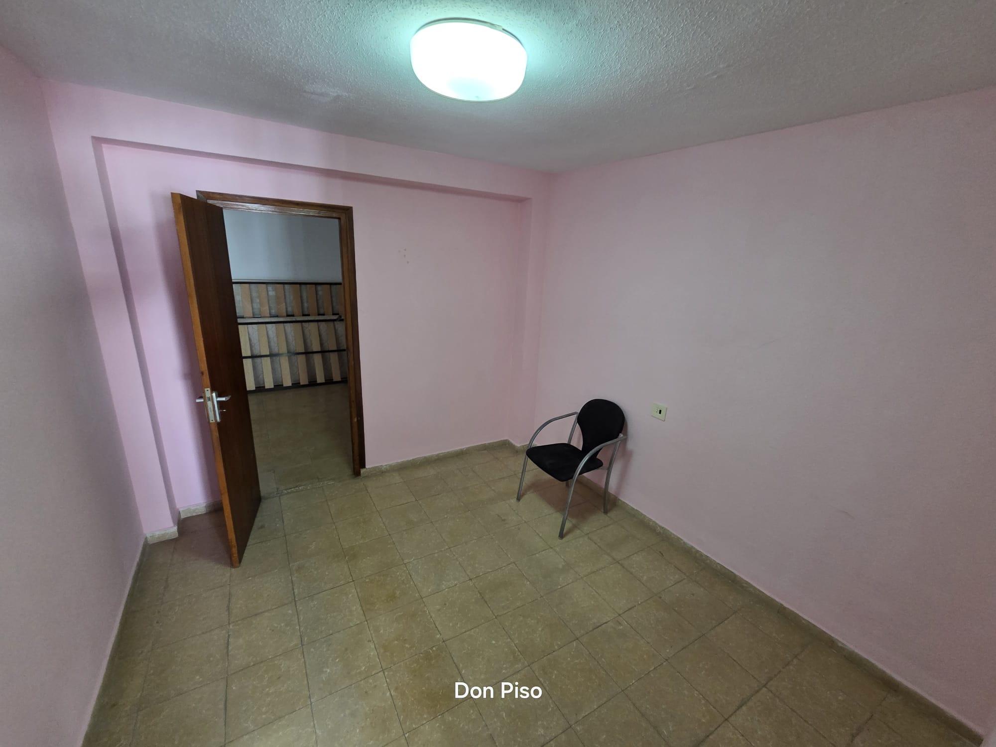 Imagen 10 Apartamento en venta en Pego / Junto a la Policía Local.