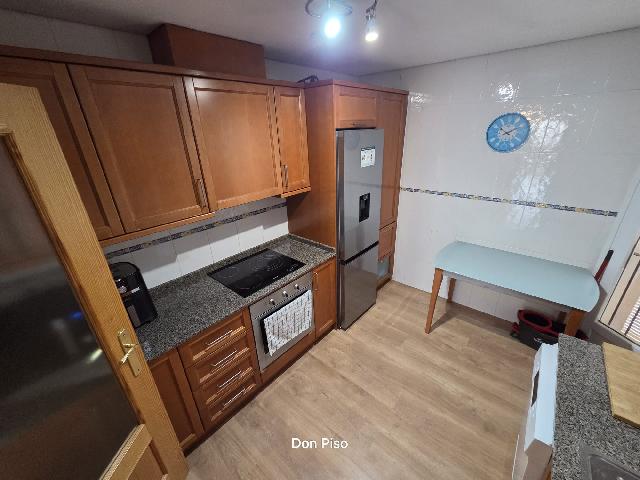 Imagen 4 Inmueble 302240 - Apartamento en venta en Xaló / Al lado del Polideportivo.