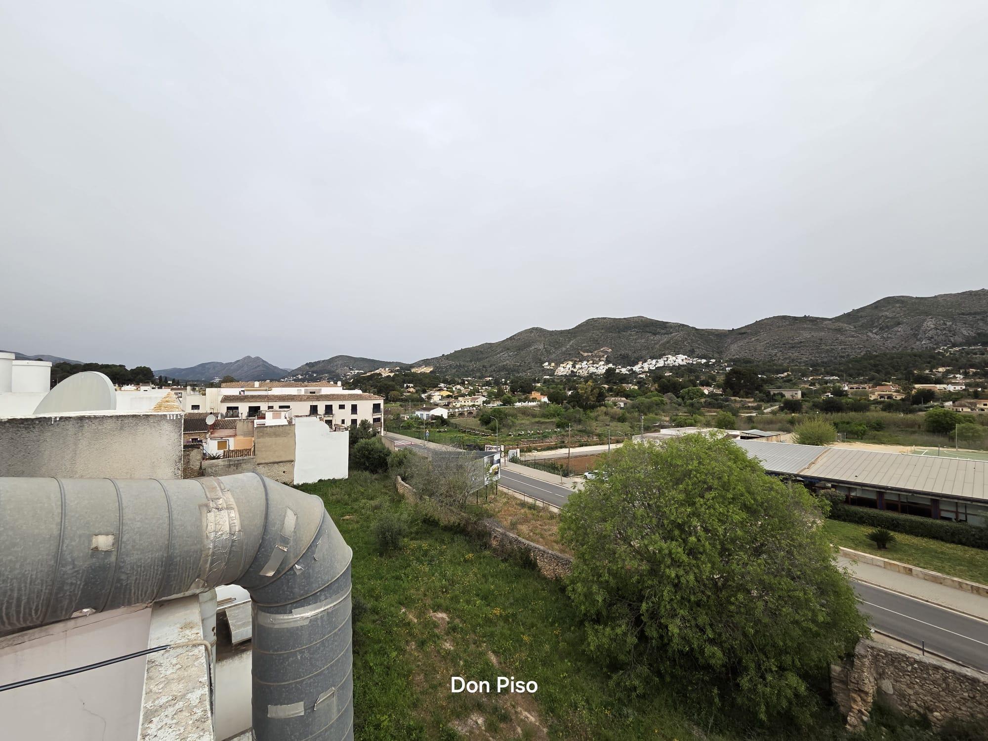 Imagen 20 Apartamento en venta en Xaló / Al lado del Polideportivo.