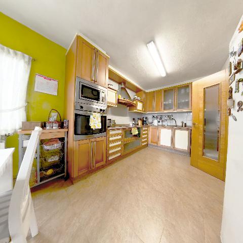 Imagen 3 Inmueble 300230 - Casa Adosada en venta en Ames / En la zona de Ames, Santiago de Compostela