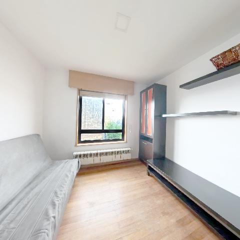 Imagen 16 Inmueble 300389 - Apartamento en venta en Ames / Avenida principal de Bertamirans