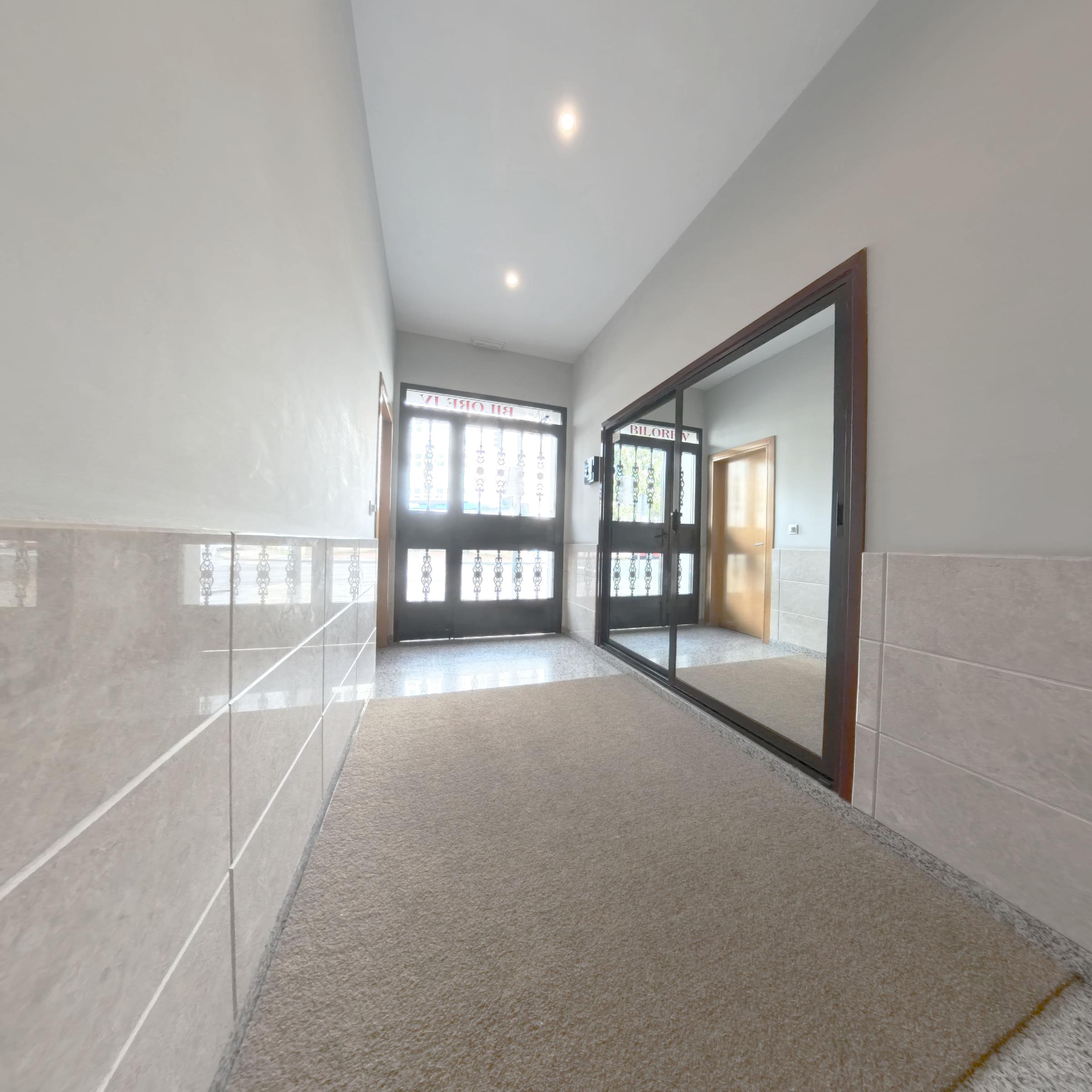 Imagen 28 Apartamento en venta en Ames / Avenida principal de Bertamirans