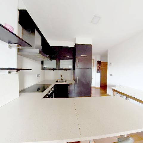 Imagen 21 Inmueble 300389 - Apartamento en venta en Ames / Avenida principal de Bertamirans