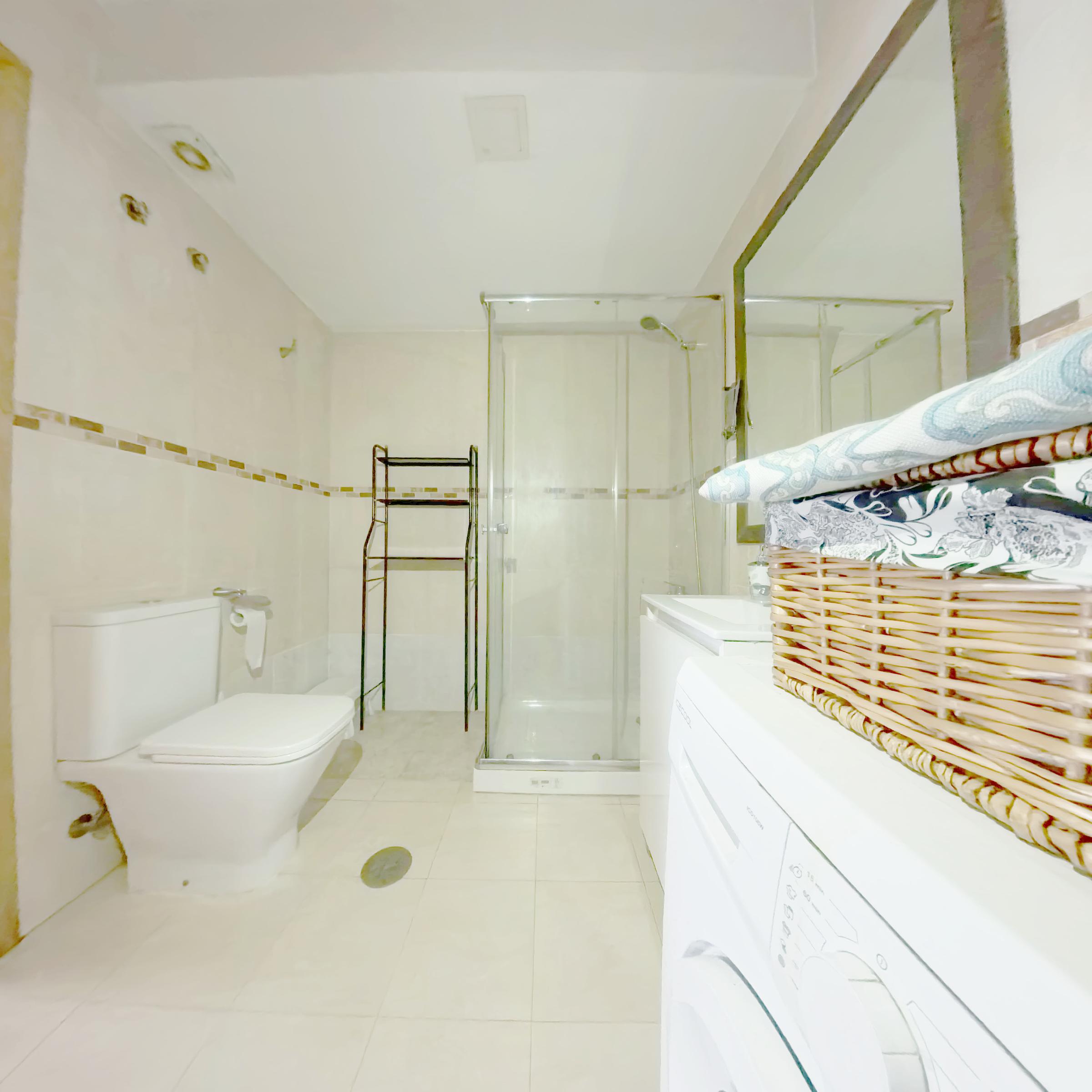 Imagen 10 Apartamento en venta en Ames / Avenida principal de Bertamirans