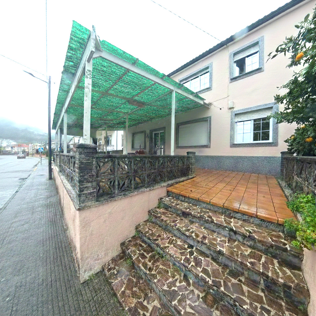 Imagen 2 Casa Aislada en venta en Outes / En Ponte Nafonso