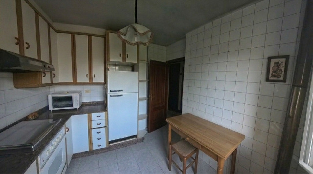 Imagen 2 Inmueble 301022 - Casa en venta en Santiago De Compostela / Muy próximo al Hospital Clínico