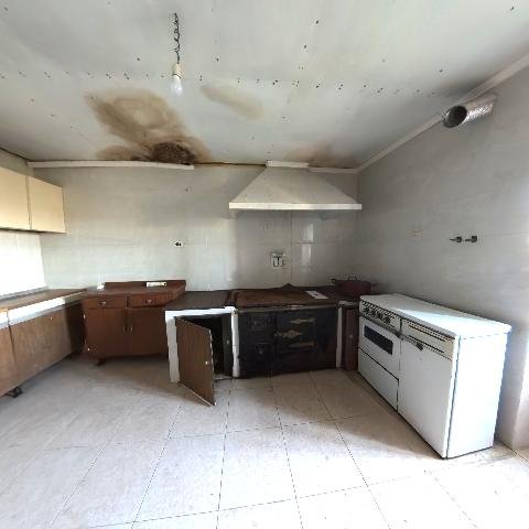 Imagen 1 Inmueble 301278 - Casa en venta en Santiago De Compostela / Cerca de la Iglesia de Calo