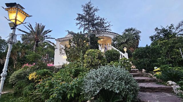 Imagen 2 Inmueble 299120 - Casa Aislada en venta en Bétera / Urbanización Cumbres de San Antonio.