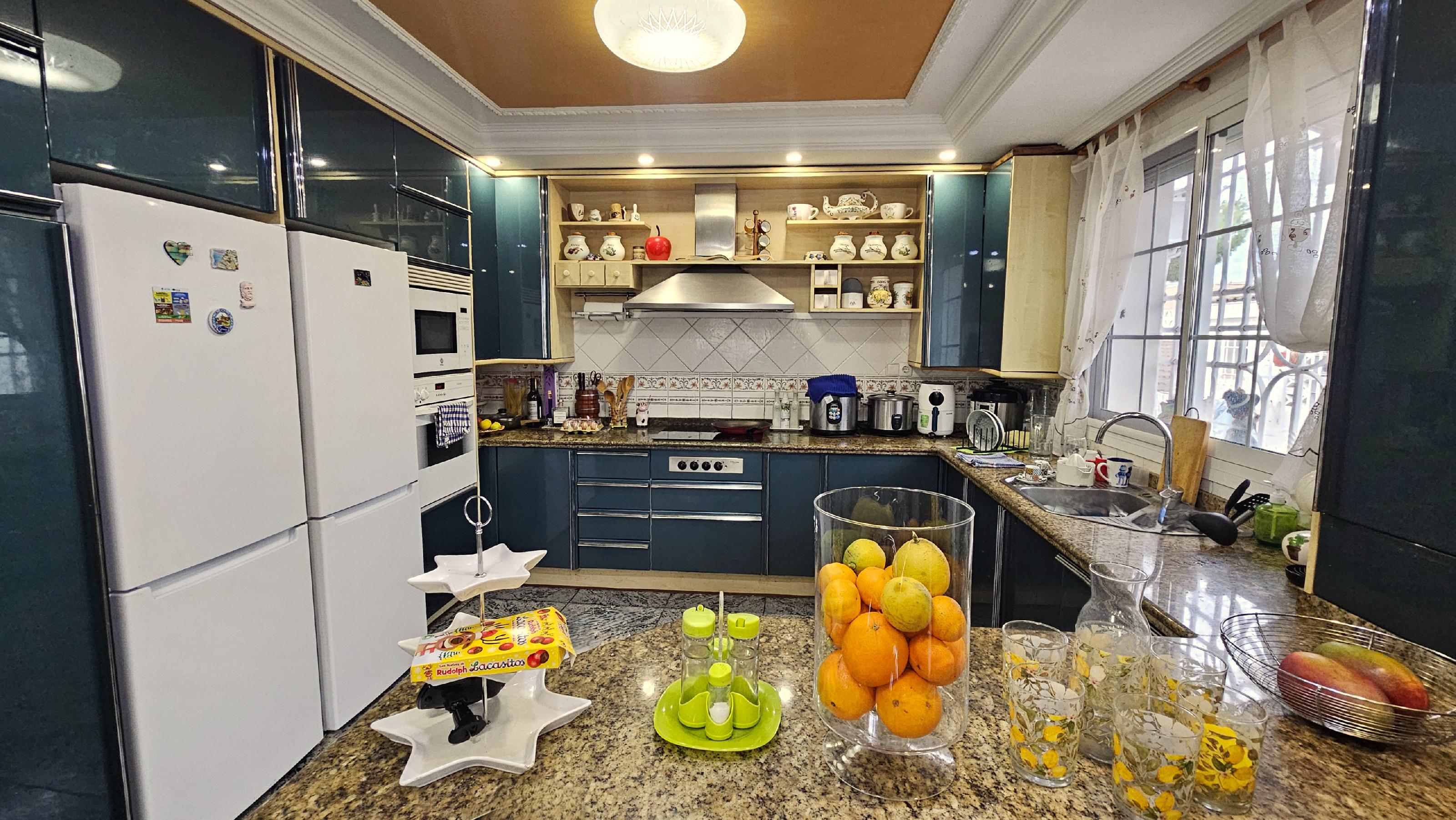 Imagen 10 Casa Aislada en venta en Bétera / Urbanización Cumbres de San Antonio.