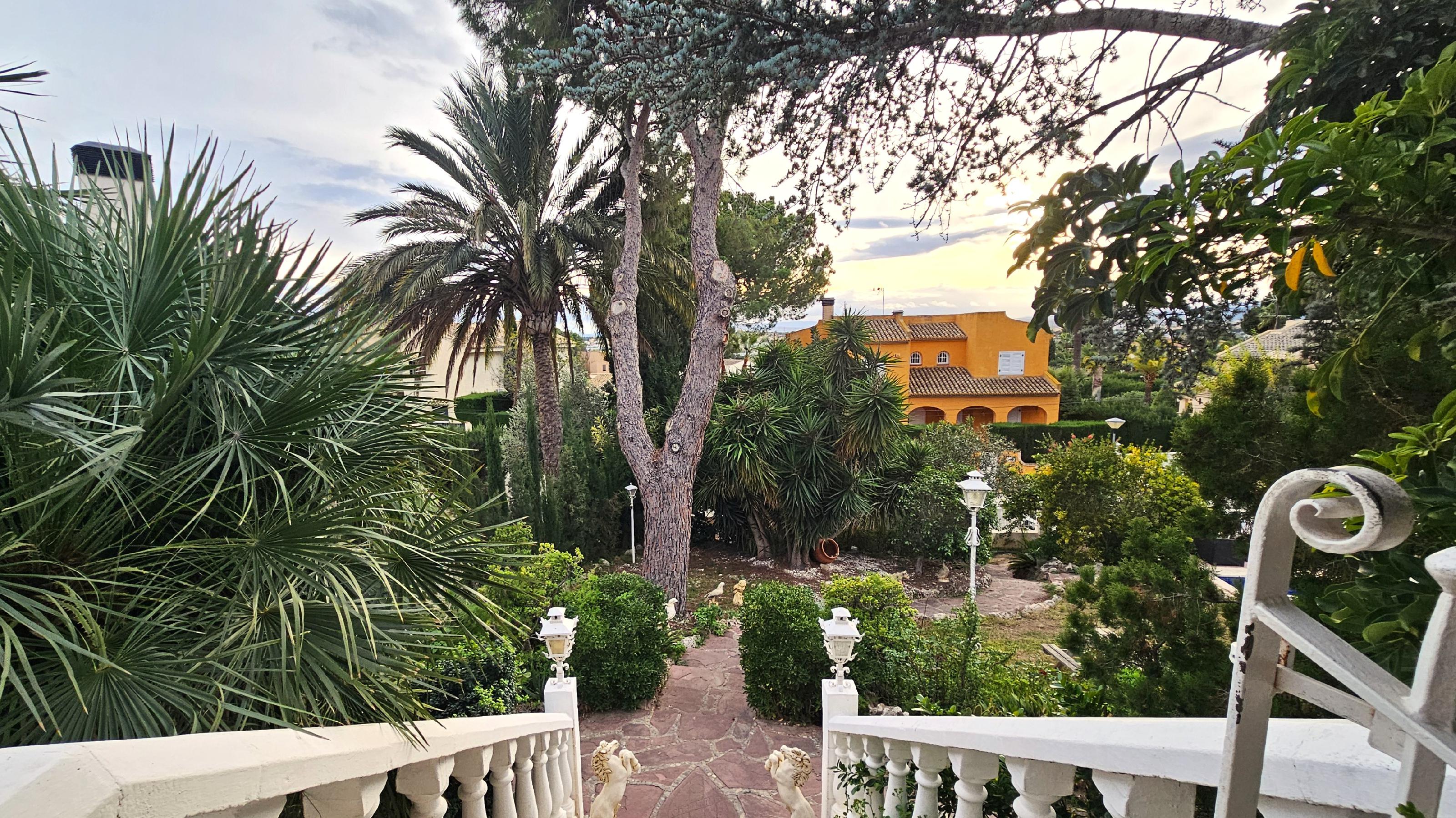 Imagen 5 Casa Aislada en venta en Bétera / Urbanización Cumbres de San Antonio.