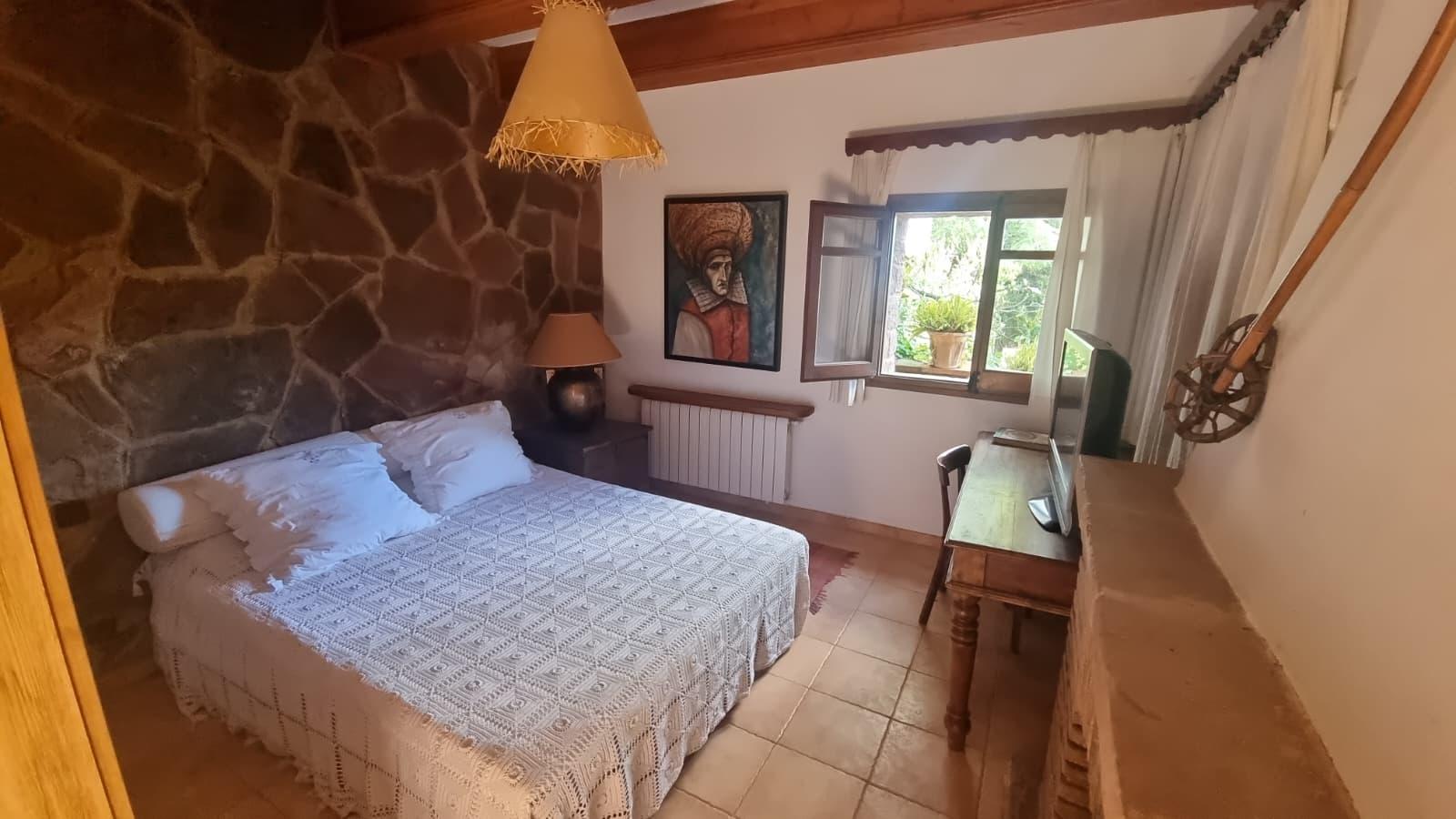 Imagen 20 Casa Aislada en venta en Castellví De Rosanes / A 2 minutos de  Ap-7 y 5 minutos de A-2.