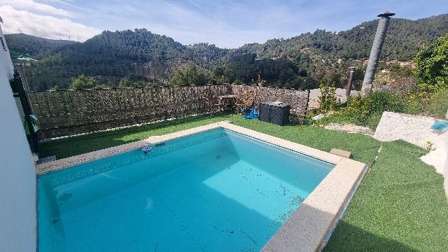 Imagen 9 Inmueble 301834 - Casa Aislada en venta en Vallirana / A 10 minutos de la autovía A-2