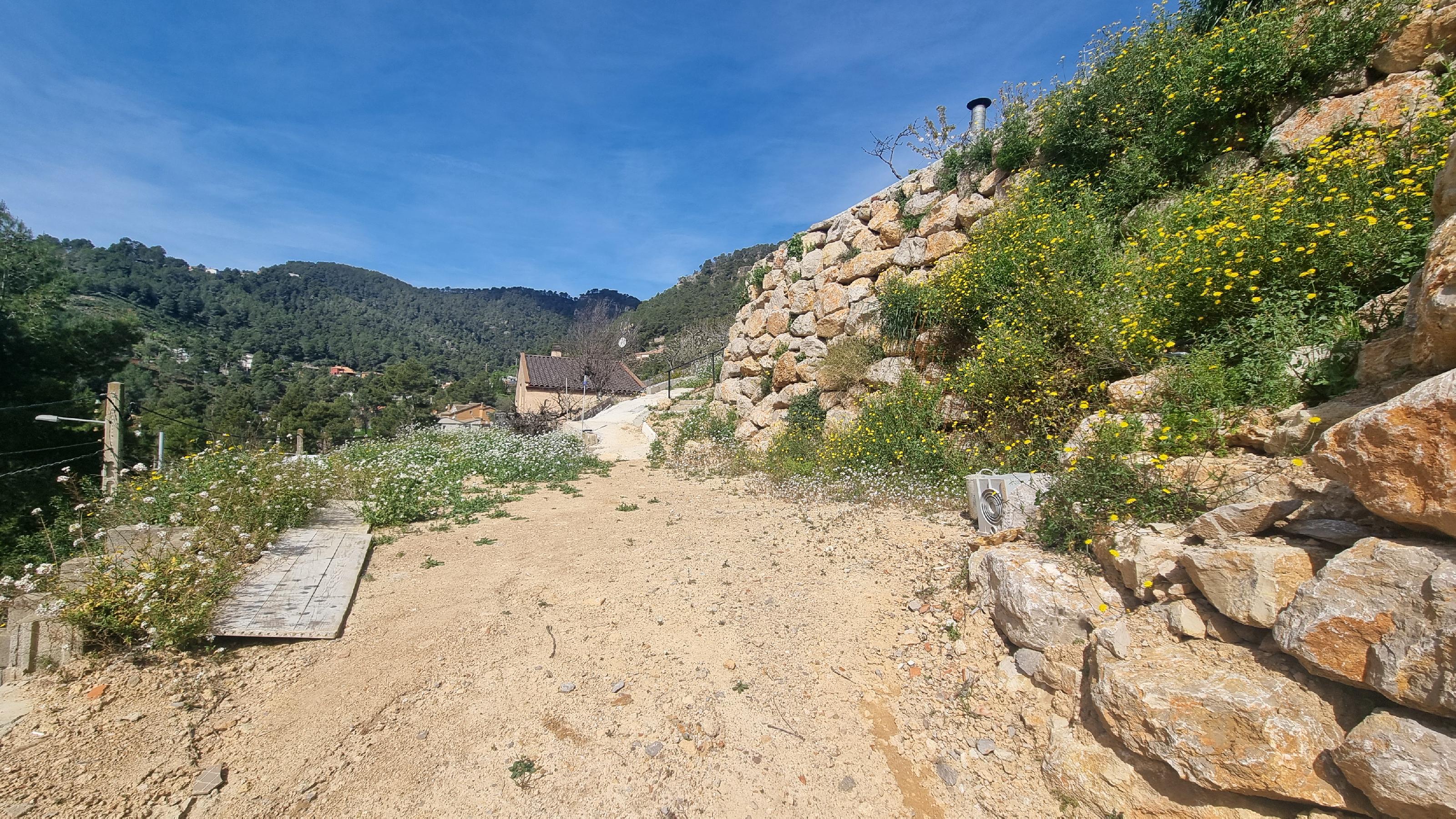 Imagen 12 Casa Aislada en venta en Vallirana / A 10 minutos de la autovía A-2