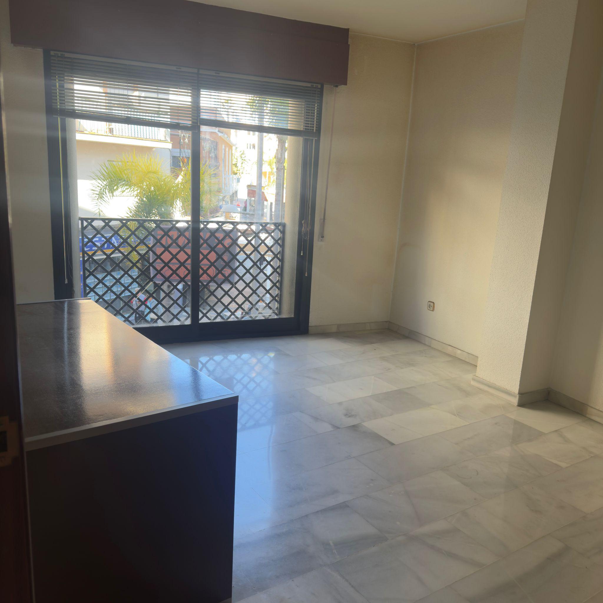 Imagen 15 Apartamento en venta en Almuñécar / Avd. Andalucia,1