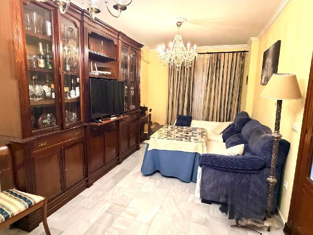 Imagen 3 Inmueble 300554 - Casa Adosada en venta en Sanlúcar De Barrameda / A 600 metros del emblematico restaurante ...