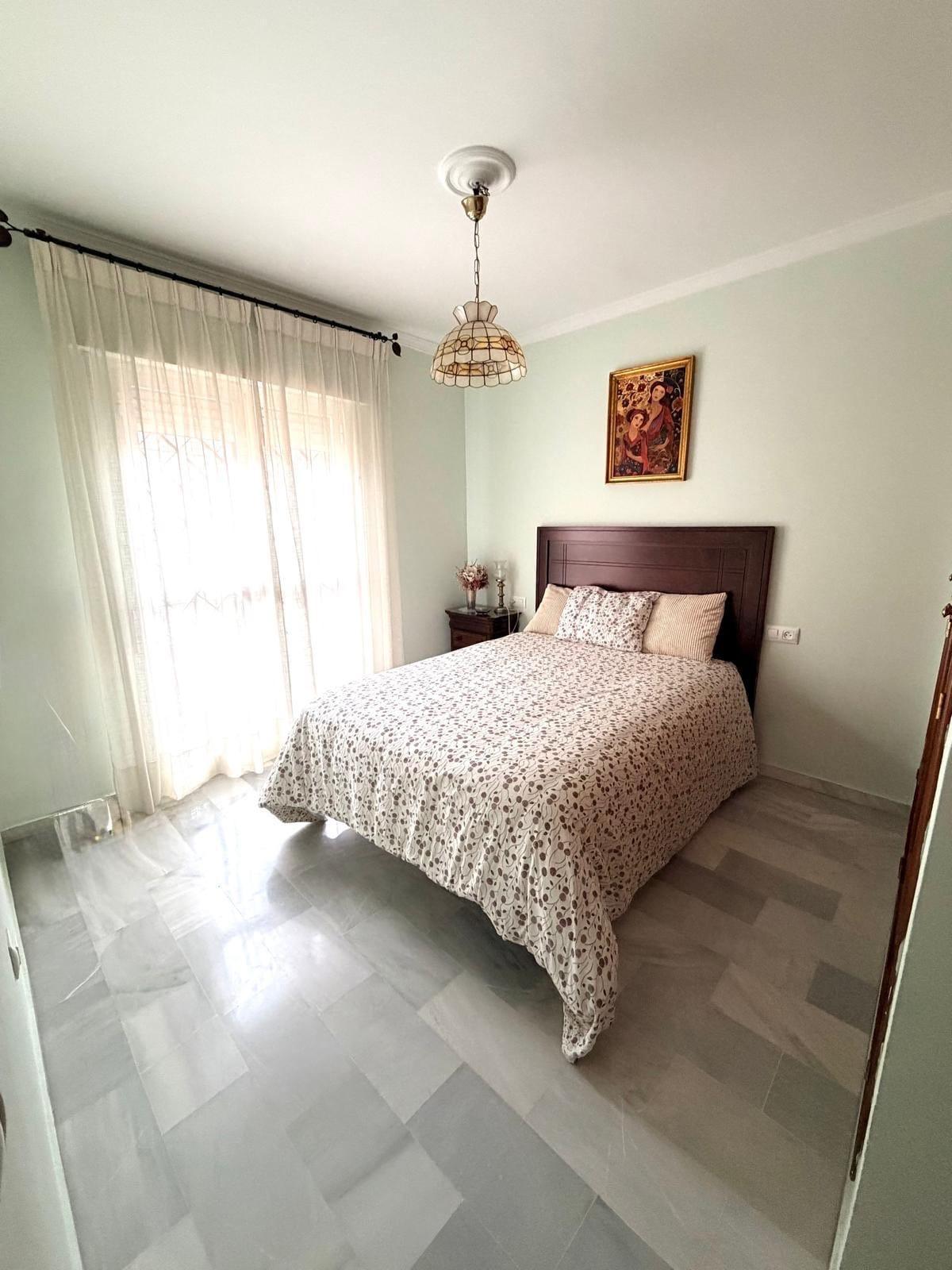 Imagen 12 Casa Adosada en venta en Sanlúcar De Barrameda / A 600 metros del emblematico restaurante ...