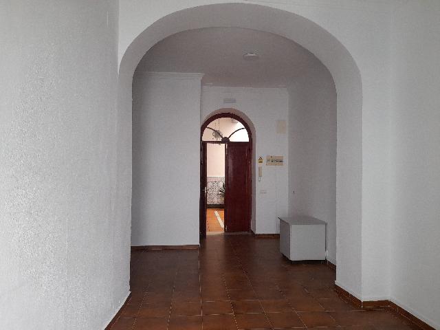 Imagen 10 Inmueble 300717 - Casa Adosada en venta en Arcos De La Frontera / Situado muy cerca del restaurante El Nuevo...