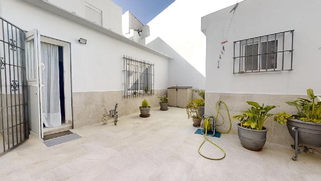 Imagen 23 Inmueble 301118 - Casa en venta en Jerez De La Frontera / A pocos metros de  la Pza Plateros y Pza San Marcos