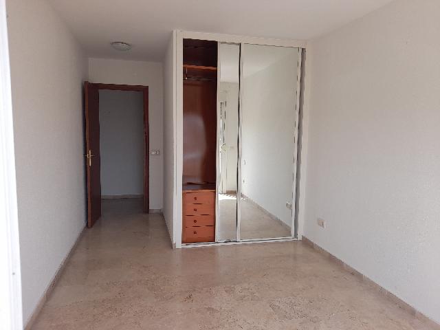 Imagen 11 Inmueble 302230 - Apartamento en venta en Jerez De La Frontera / A 500 metros del palacio de los deportes, Chapin