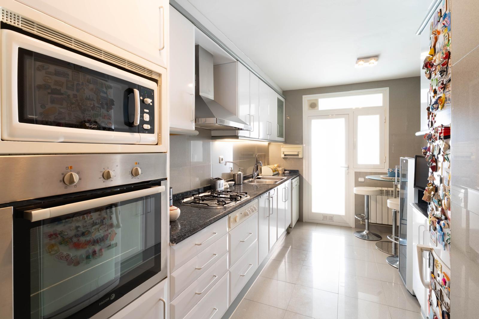 Imagen 10 Piso en venta en Palma / En Bonanova ,.Cerca del  Castillo de  Bellver,  