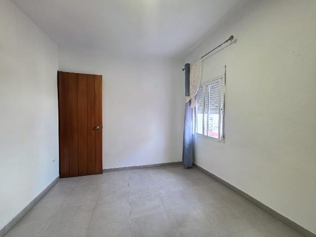 Imagen 4 Inmueble 300358 - Piso en venta en Chiclana De La Frontera / Barriada fuente amarga