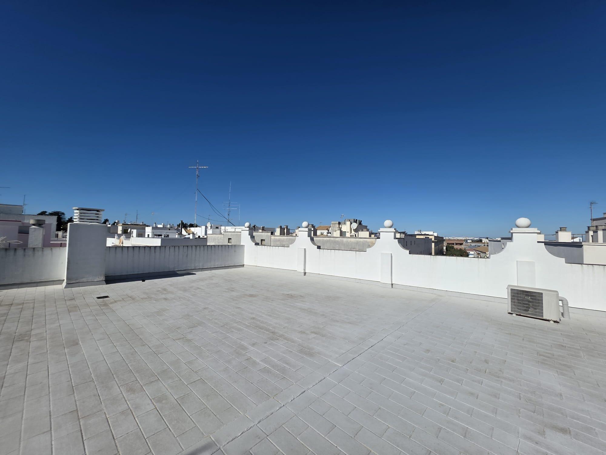 Imagen 21 Piso en venta en Chiclana De La Frontera / Situada en el centro de la ciudad  