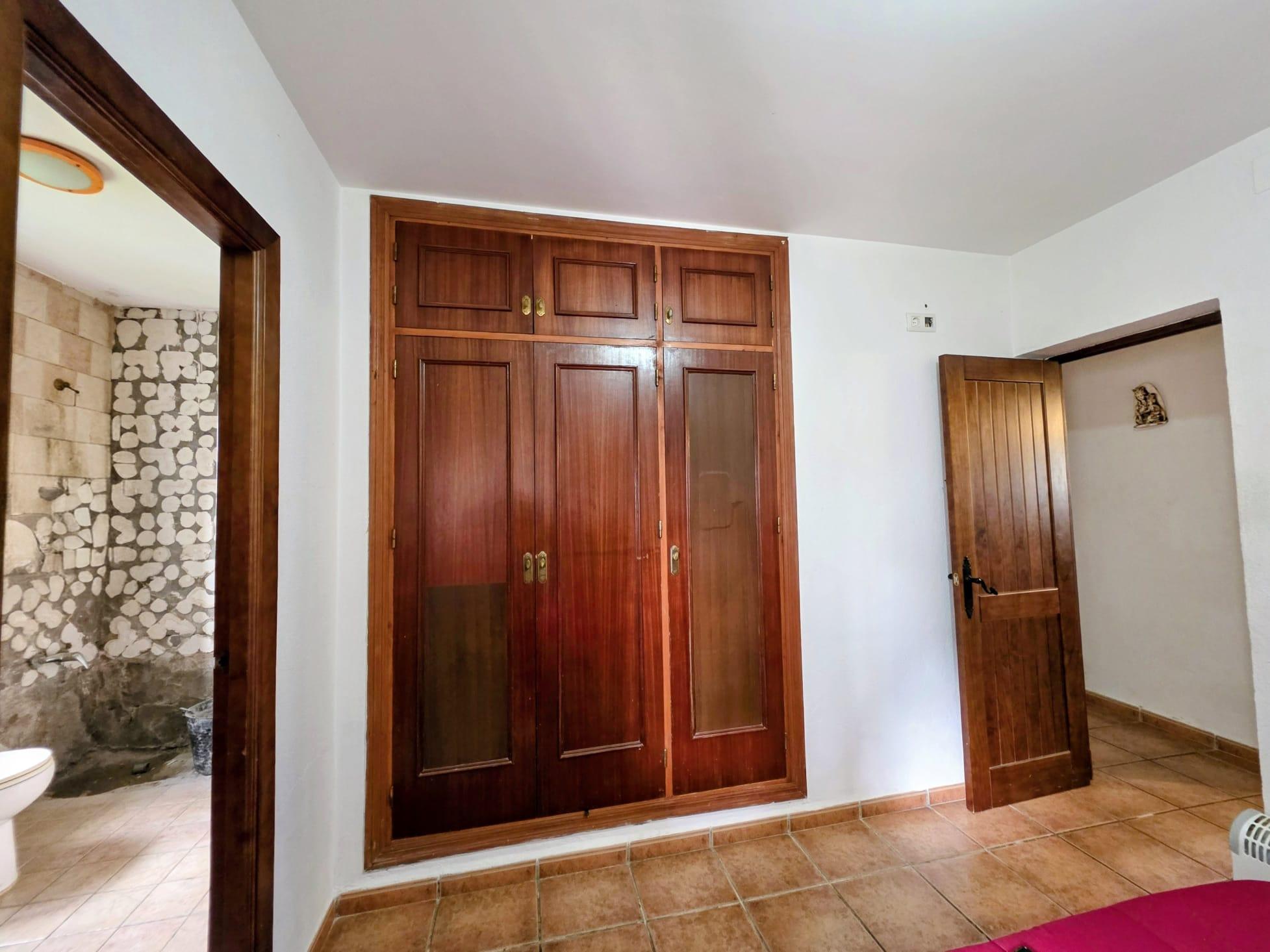 Imagen 4 Casa Rústica en venta en Chiclana De La Frontera / Situada cerca de la Venta el Florin.