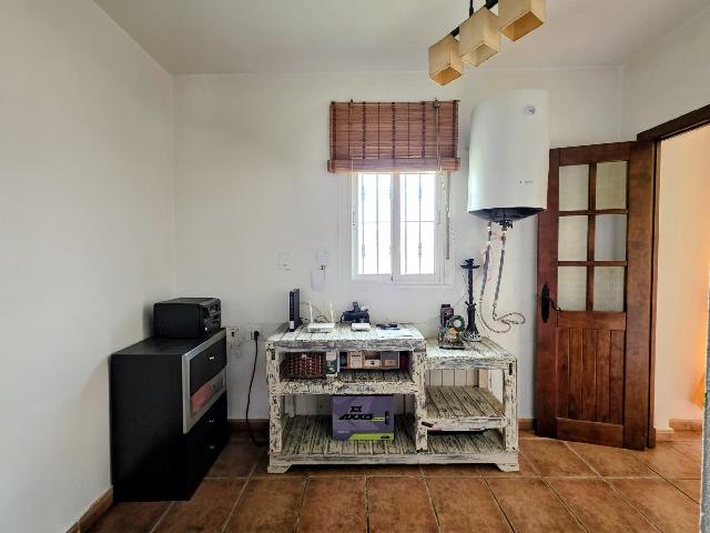 Imagen 11 Inmueble 301158 - Casa Rústica en venta en Chiclana De La Frontera / Situada cerca de la Venta el Florin.