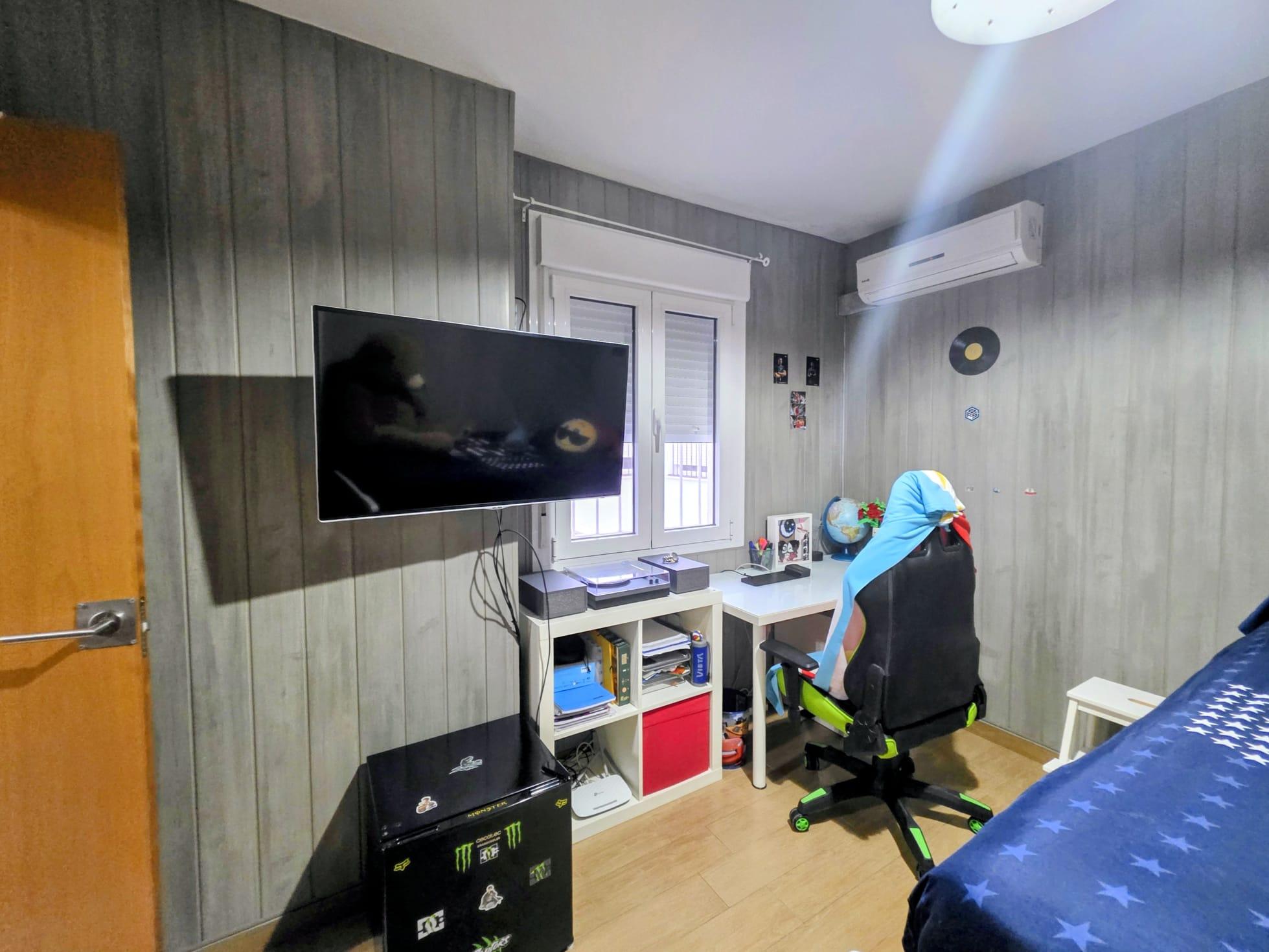 Imagen 13 Casa Adosada en venta en Puerto Real / Situada en puerto Real  zona de moda y bien comunicada.