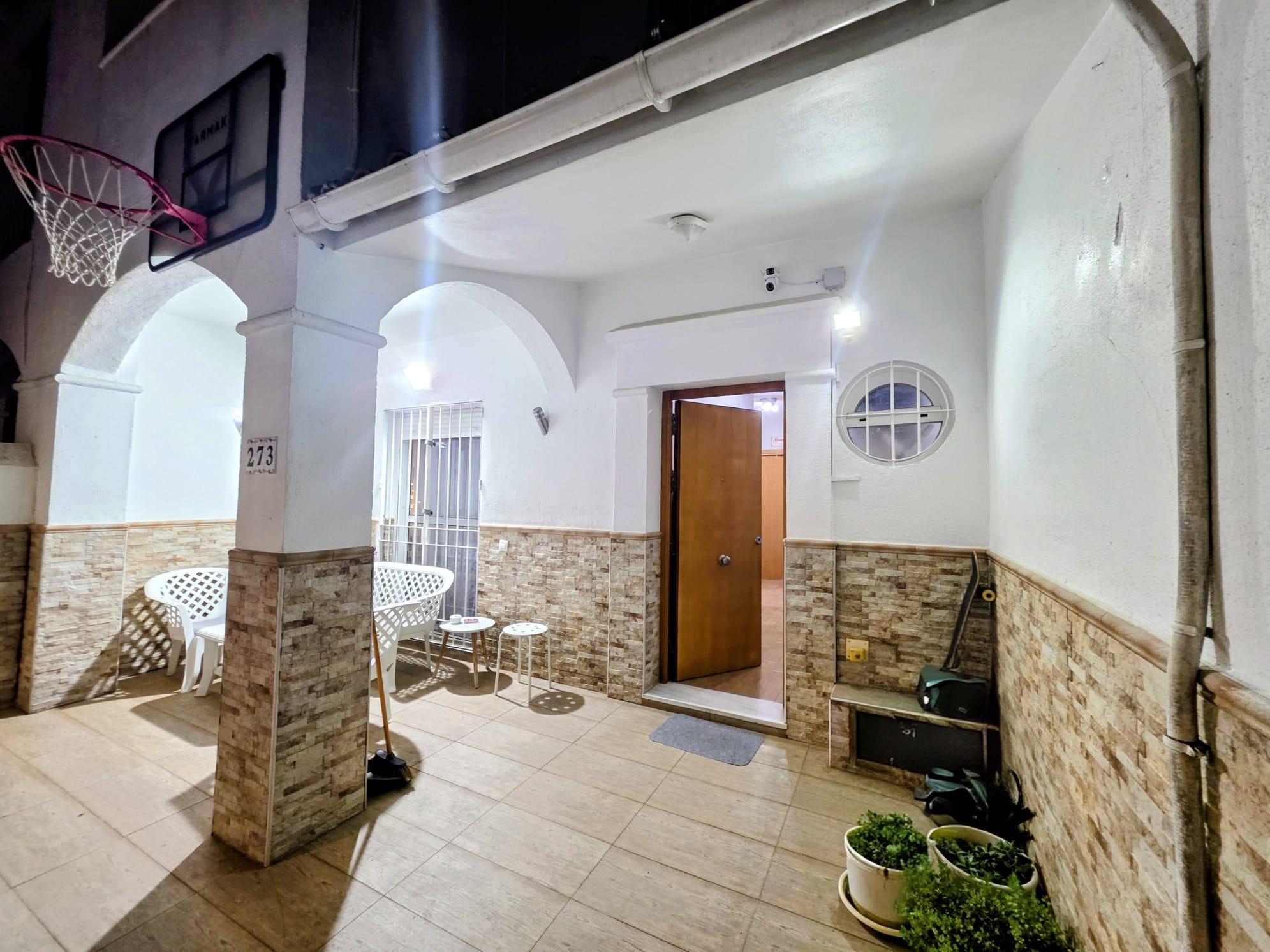 Imagen 17 Casa Adosada en venta en Puerto Real / Situada en puerto Real  zona de moda y bien comunicada.