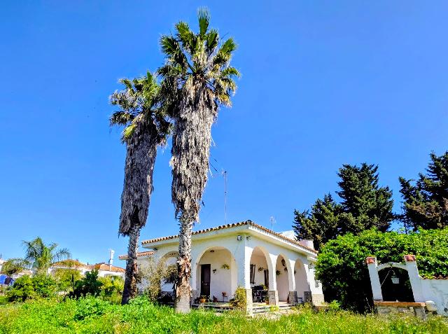 Imagen 5 Inmueble 301391 - Casa Rústica en venta en Conil De La Frontera / Situada cerca de la n.4 a su paso por Coni...