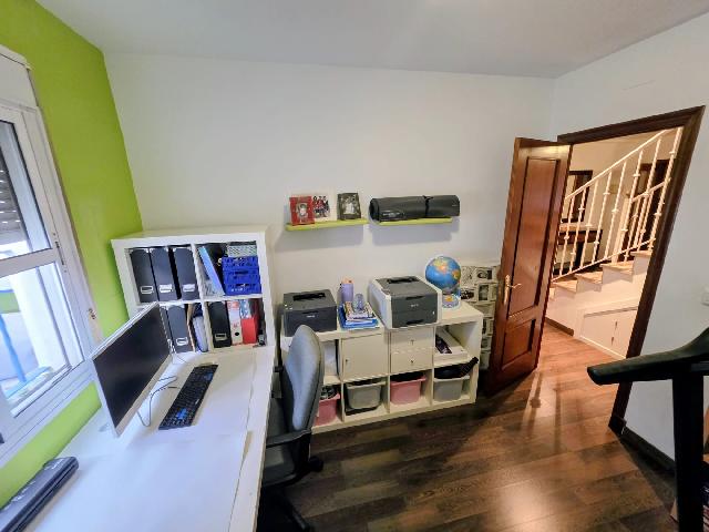 Imagen 23 Inmueble 301613 - Casa Adosada en venta en Chiclana De La Frontera / Situada en una zona en crecimiento bien...