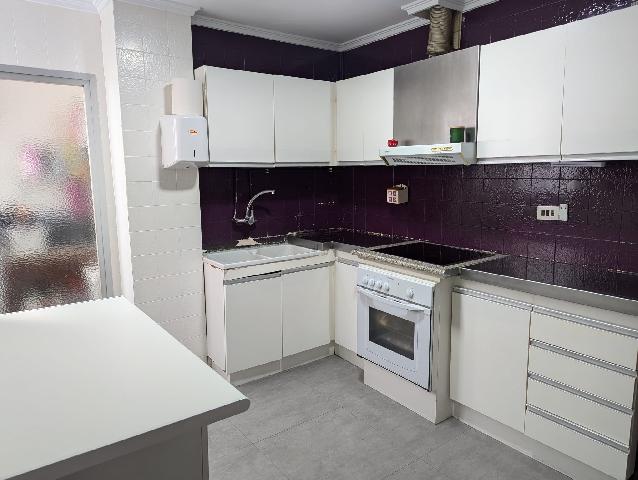 Imagen 1 Inmueble 301194 - Piso en venta en Borriana/burriana /  En una arteria principal de salida