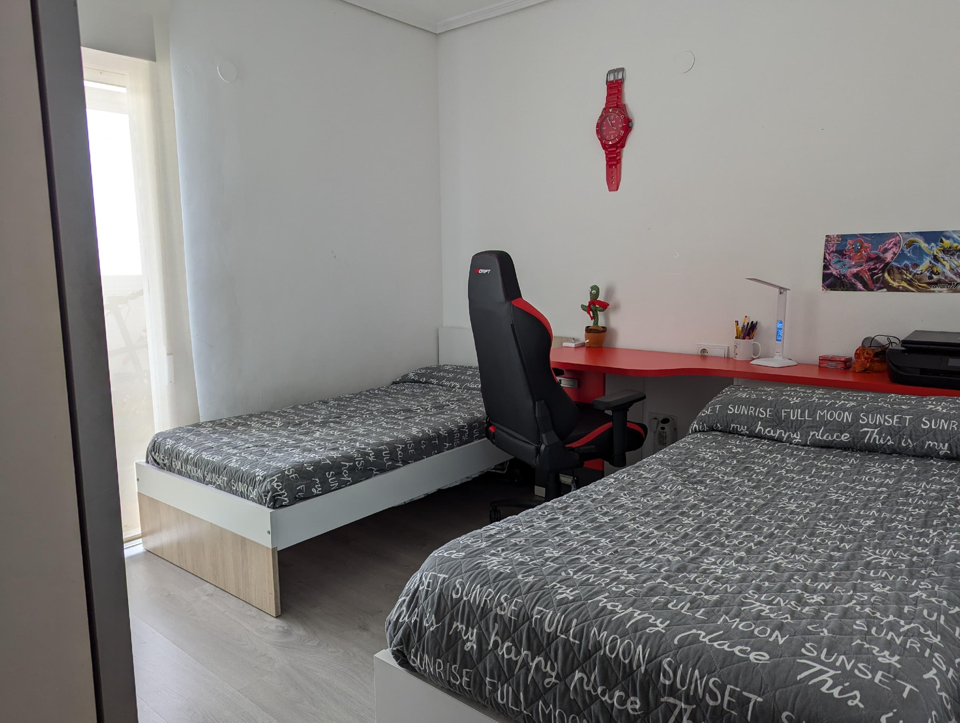 Imagen 15 Piso en venta en Borriana/burriana /  En una arteria principal de salida