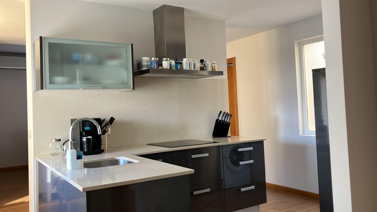 Imagen 11 Ático en alquiler en Vigo / Rosalia de Castro, pleno centro 