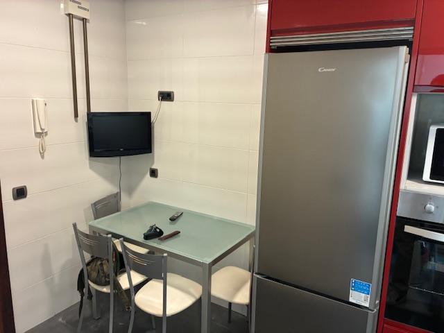 Imagen 3 Apartamento en venta en Vigo / Proximo a Parque Camilo Jose Cela