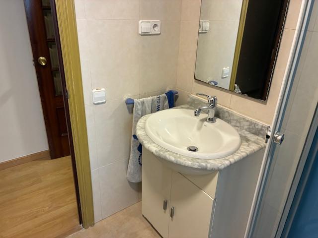 Imagen 12 Apartamento en venta en Vigo / Proximo a Parque Camilo Jose Cela