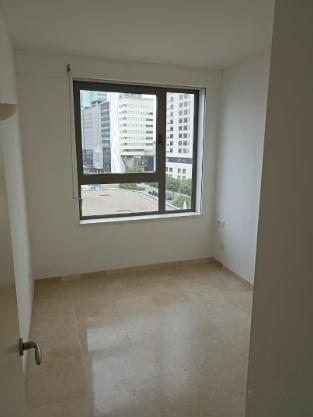 Imagen 16 Piso en venta en Barcelona / Josep Pla - Diagonal Mar