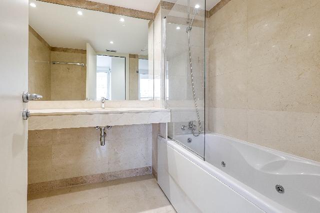 Imagen 17 Inmueble 300866 - Piso en venta en Barcelona / Passeig Taulat - En segunda línea de mar