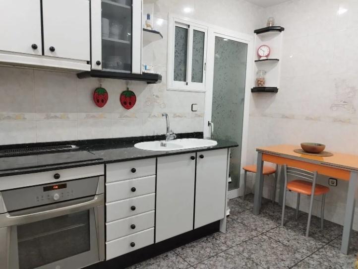 Imagen 15 Piso en venta en Badalona / Llefià - Badalona