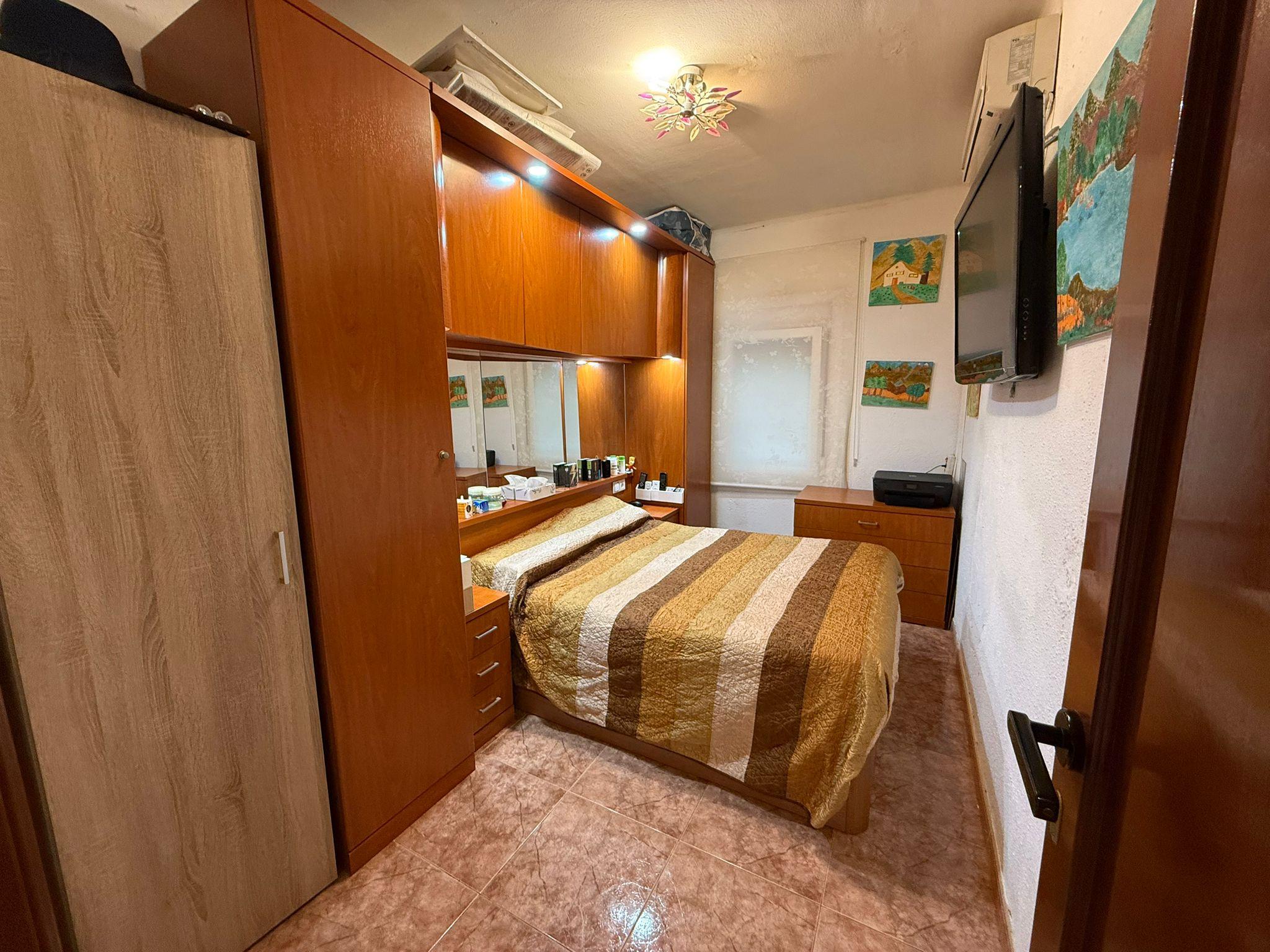 Imagen 3 Piso en venta en Barcelona / Espronceda - Jardins de Gandhi