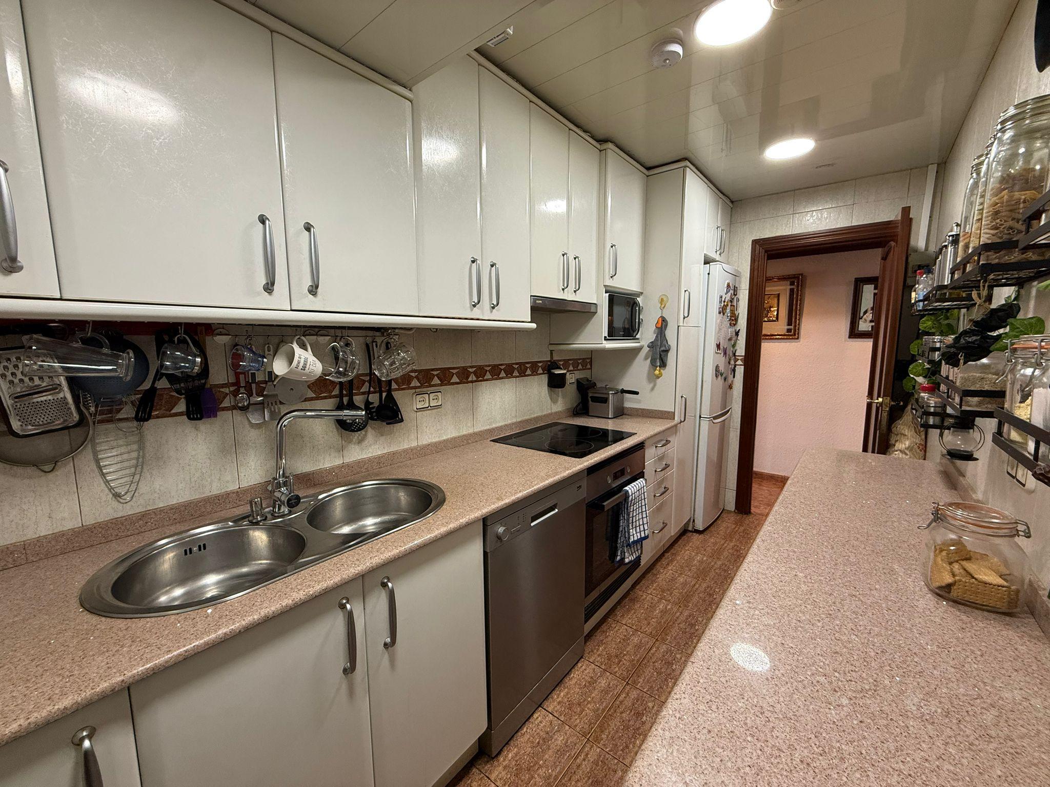 Imagen 19 Piso en venta en Barcelona / Espronceda - Jardins de Gandhi