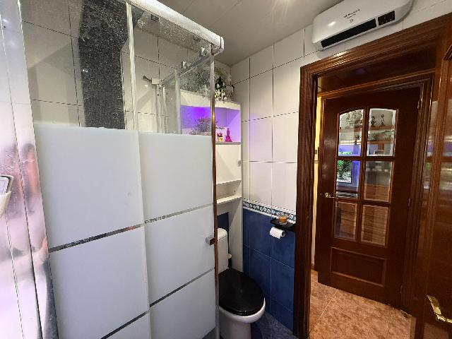 Imagen 36 Inmueble 302023 - Piso en venta en Barcelona / Espronceda - Jardins de Gandhi