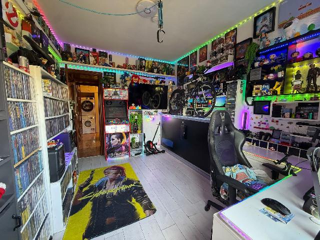 Imagen 4 Inmueble 302023 - Piso en venta en Barcelona / Espronceda - Jardins de Gandhi