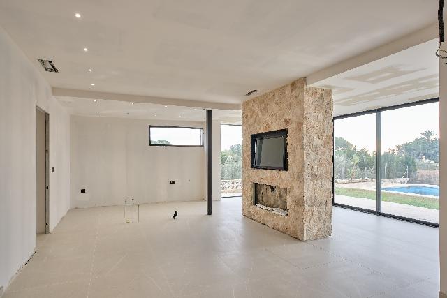 Imagen 11 Inmueble 300836 - Casa Aislada en venta en Elche/elx / Carretera Elche- Santa Pola