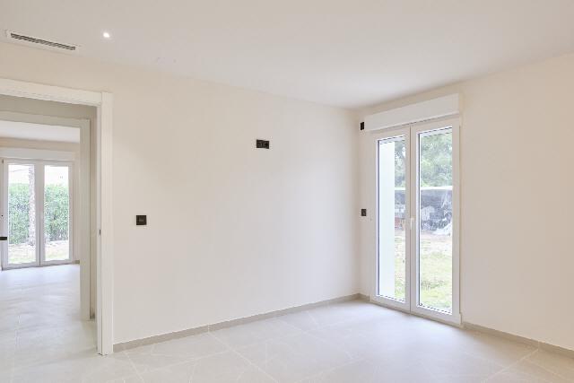 Imagen 22 Inmueble 300836 - Casa Aislada en venta en Elche/elx / Carretera Elche- Santa Pola